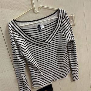 H&M Divided Top