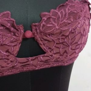 Lace Underwired Bra 34 B