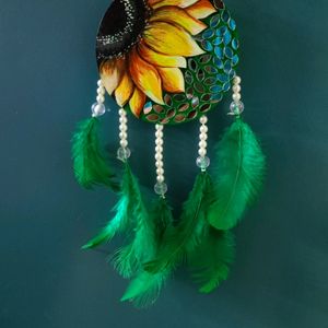 Beautiful Green Painted Feathery Craft🎐