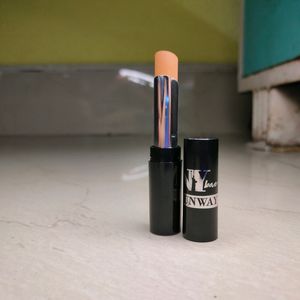 Concealer+ Corrector