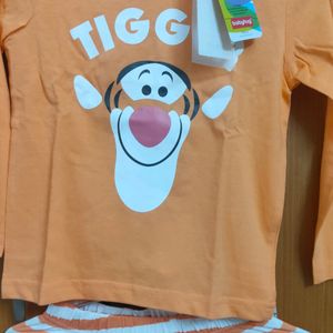 Baby Hug Brand, Unisex Kids Wear