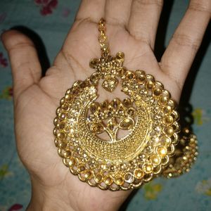 Golden Jewellery Set