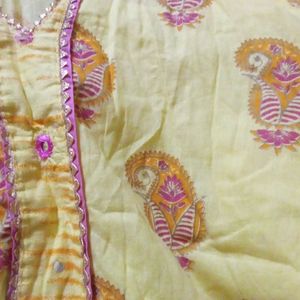 Kurta Pajama Chuni