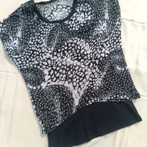 Mesh top with spaghetti inner