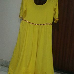 Amazing Kurta Of Yellow Colour Have Lace With It