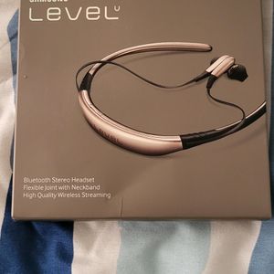 Bluetooth  Samsung  Level U Headset