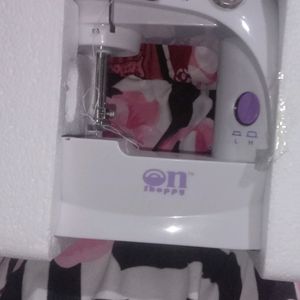 Mini Sewing Machine