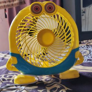 Kid's USB Table Fan