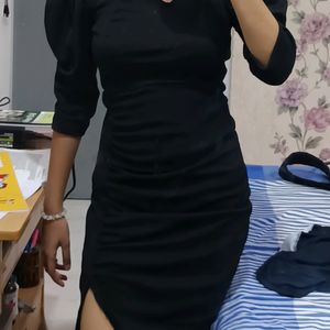 Puffed hand black mini Bodycon dress