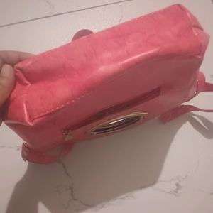 Women Sling Bag 🛍️