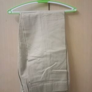 Men's Trousers In Good Condition