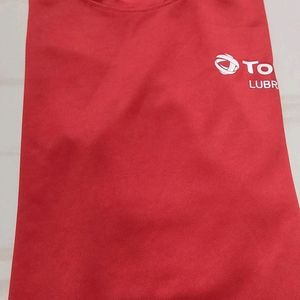 New Smart Red T-shirt XL