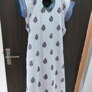 White Kurti