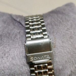 New Sonata Analog Watch For Women