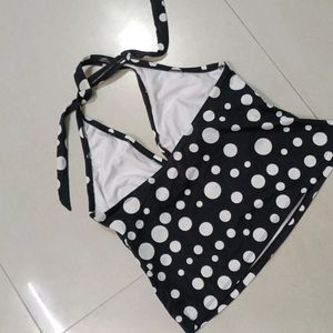 Knot White And Black Party Top