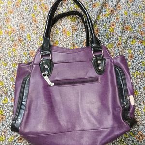 I'm Selling Handbag