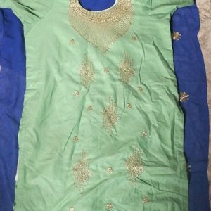 Ferozi Chodidar Set With Dupatta Salwar Kameez