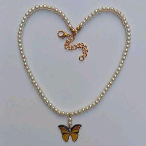 Butterfly necklace pink & yellow chimes..⊰⁠⊹ฺ