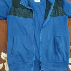 Good Condition Jaicket Navey Blue 💙💙