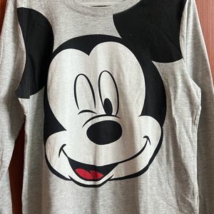 Long Sleeves, Grey oversized top w MickeyFace