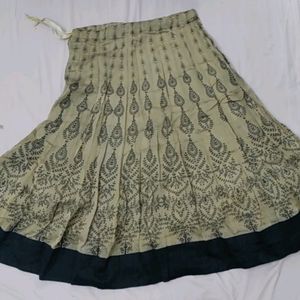 I'm Selling A Skirt