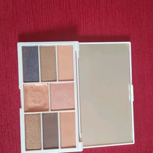 No 7 Eye Shadow And Highlighter Palette