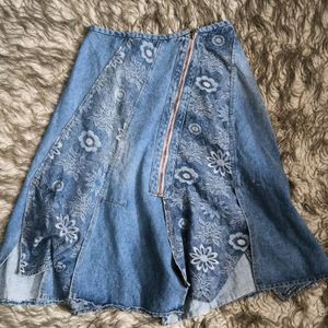 Vintage Denim Middie Slit Detail Skirt