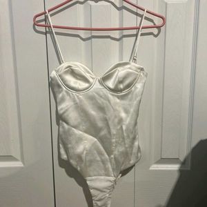 "SALE!!! ZARA BODYSUIT FOR SALE 😱"