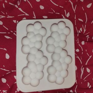 Snow And Wavy Bubble Candle Mould