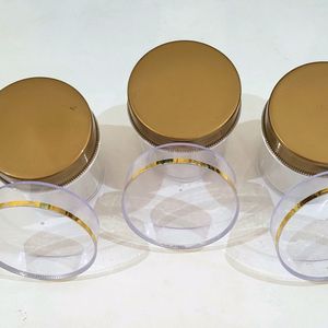 Attractive Plastic Jars For Cosmetics