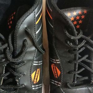 Men Sports Shoes