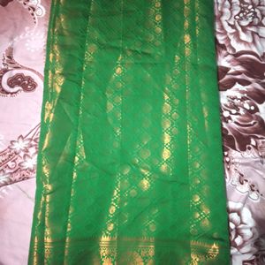 New Saree Not Used With Blouse Pis
