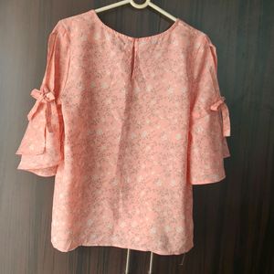 Bell Sleeveless Pink Floral Top