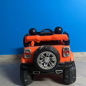 Battery Chargable Car For kids Upto 6-7 Yrs.