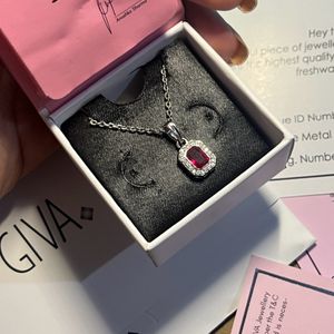 Giva Rosy Banquet Pendant