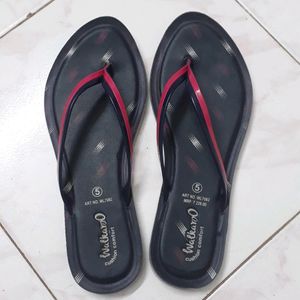 Price Drop❤️New WalkaroO  Slipper Chappals Women