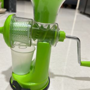 Manual Fruit Juicer