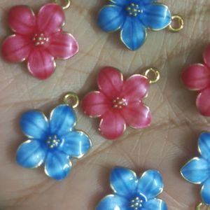 Flower Charms 10 Pcs