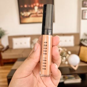 Bobbi Brown Instant Full Coverage Concealer