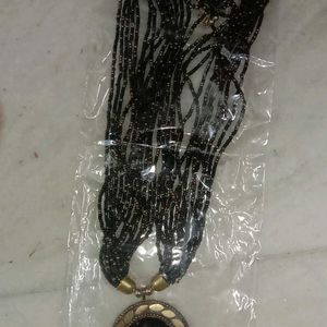 Black Decent Necklace