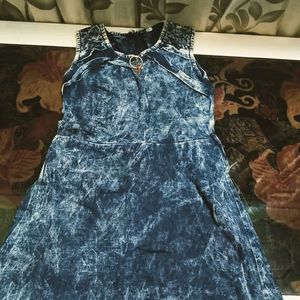 Blue Denim Midi With Stretchable Fabric