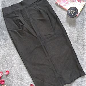 Black ⚫ Pencil Skirt