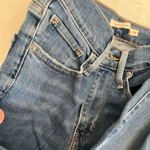 Levi's BLUE JEANS