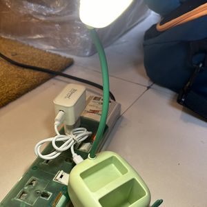 USB Table Lamp