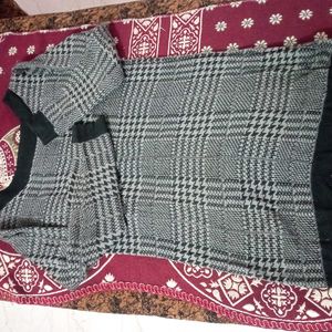 Long Woolen Top For Teenage Girls