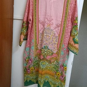 Pakistani Lawn Kurti And Dupatta