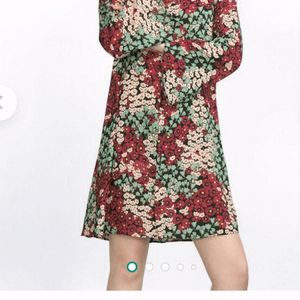 Luxury Fashion Zara Floral Dress 702