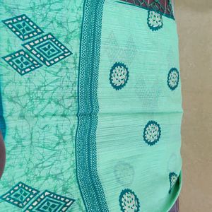 Daily Wear Green Colour Cotton Saree With Blouse