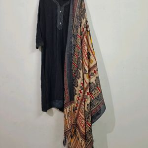 Black Kurta With Ethnic Duppatta