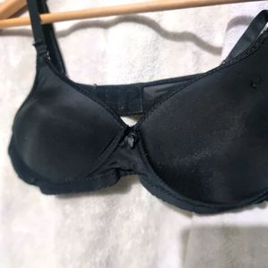 Black Comfy Padded Bra